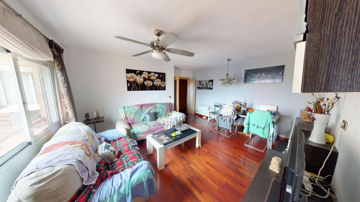 Venta de piso en Benalúa-La Florida-Babel-San Gabriel, Alicante / Alacant
photo 2