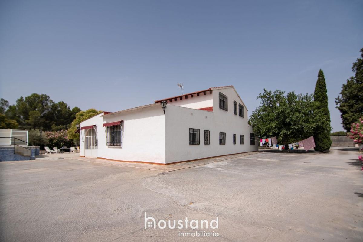 Продажа отдельного шале в  Casa o chalet independiente en Chozas Las, Las Virtudes, Villena, Вильена photo 2