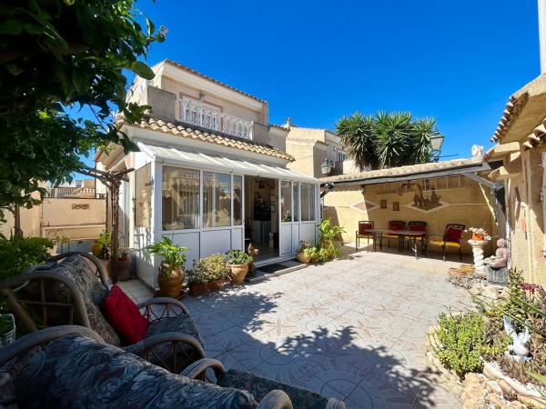 Chalet pareado en Lejona, 1, La Siesta - El Salado - Torreta, Torrevieja photo 1