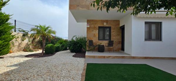 Chalet pareado en La Alberca, Polop photo 2