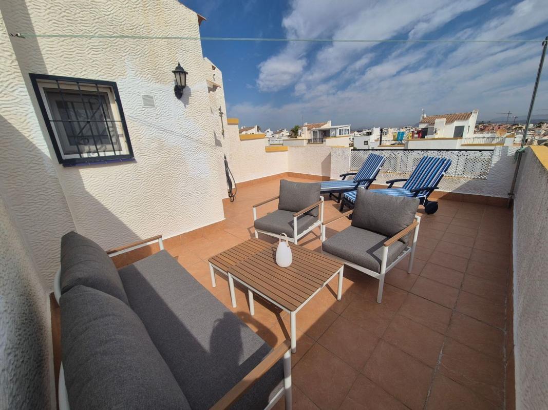 Sprzedaż szeregowego domku w  Orihuela Costa , Orihuela photo 3