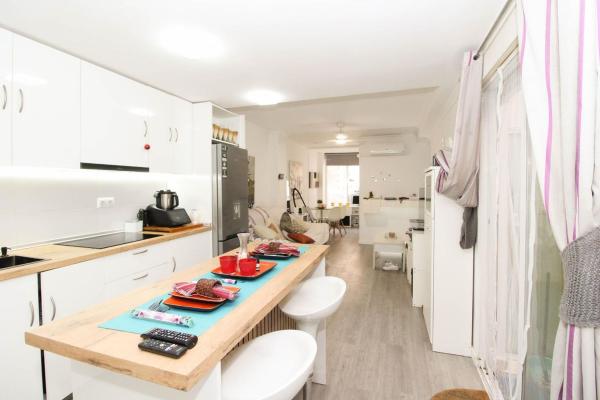 Venta de piso en La Marina, Elche / Elx
thumbnail 3