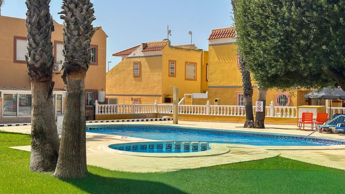 Venta de chalet adosado en Casa o chalet en La Regia, Orihuela , Orihuela photo 5