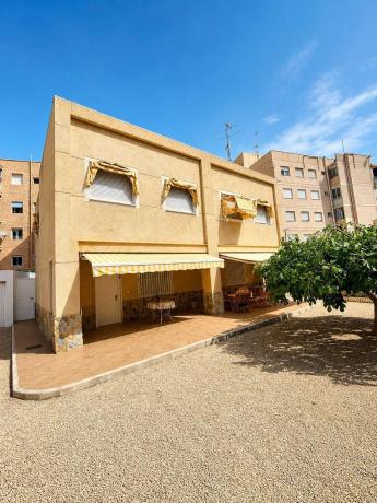 Duplex en venta en Dúplex en Tamarit - Playa Lissa, Santa Pola, Santa Pola photo 1