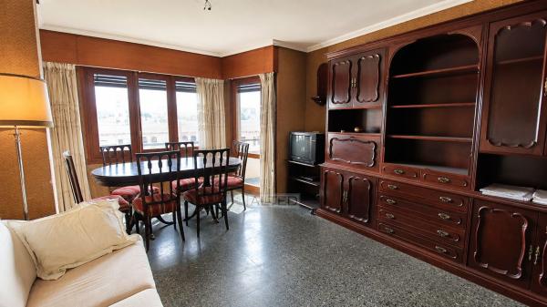 Apartment for sale in  Piso en Avenida Alcoi, 3, Mercado, Alicante / Alacant, Alicante photo 4