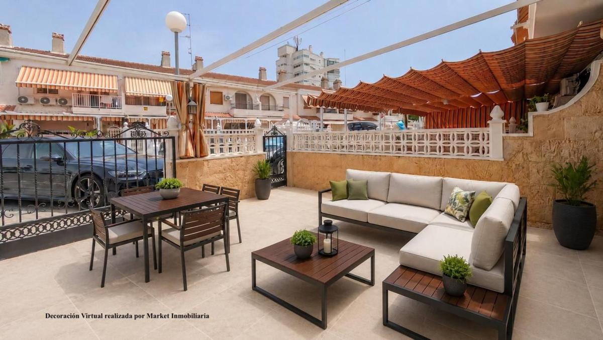 Sprzedaż szeregowego domku w Chalet adosado en Calle Biar, Tamarit - Playa Lissa, Santa Pola , Santa Pola photo 1