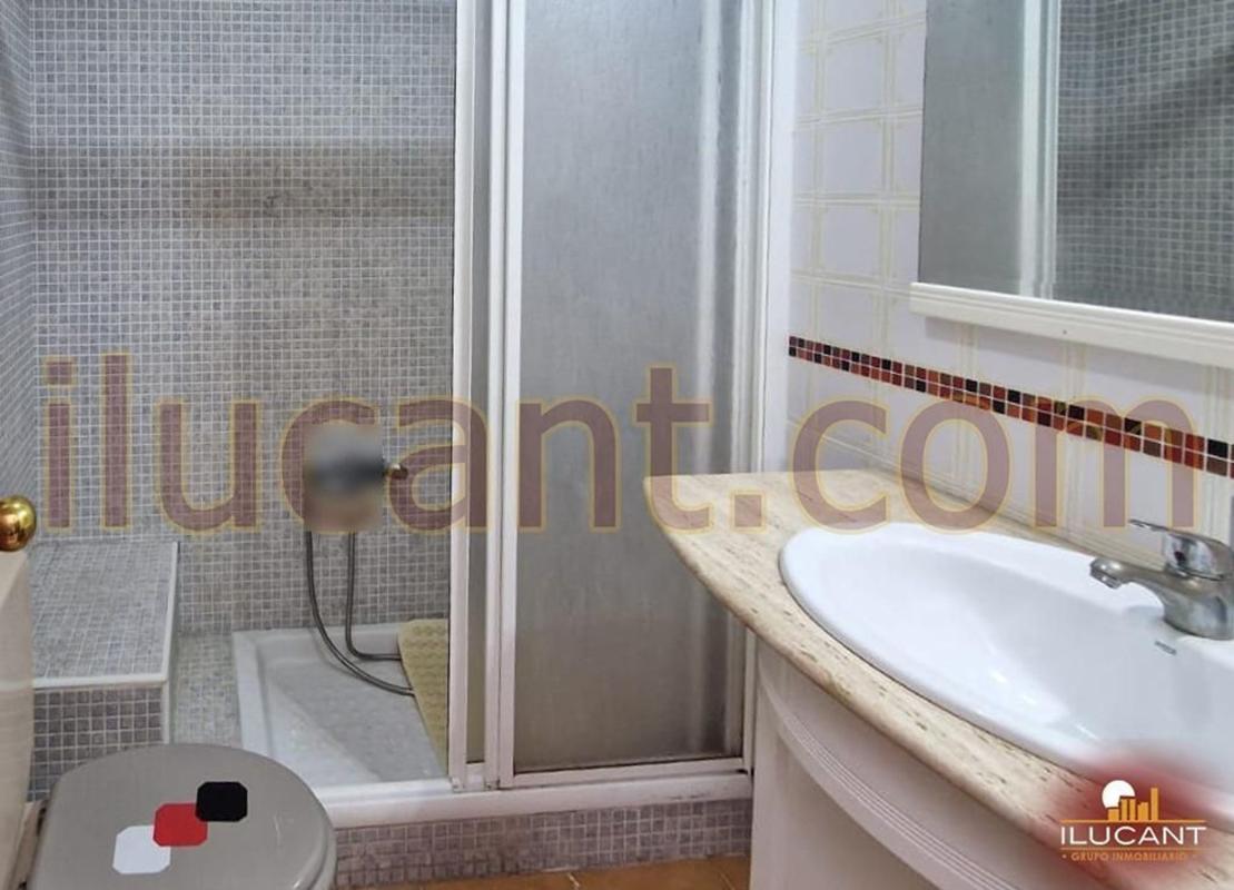 Venta de chalet independiente en Los Ángeles-Tómbola-San Nicolás, Alicante / Alacant
photo 5