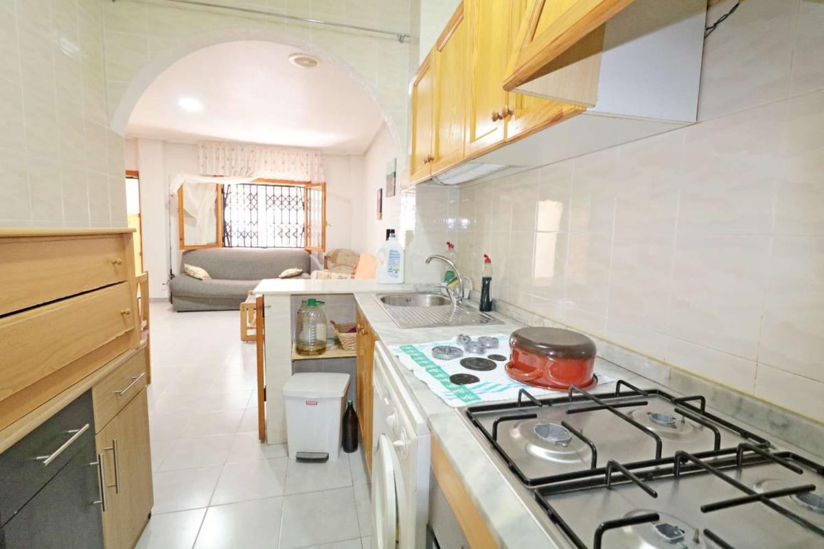 Продажа квартиры на Piso en Calle Monteagudo, El Acequión, Torrevieja, Торревьеха
 photo 5