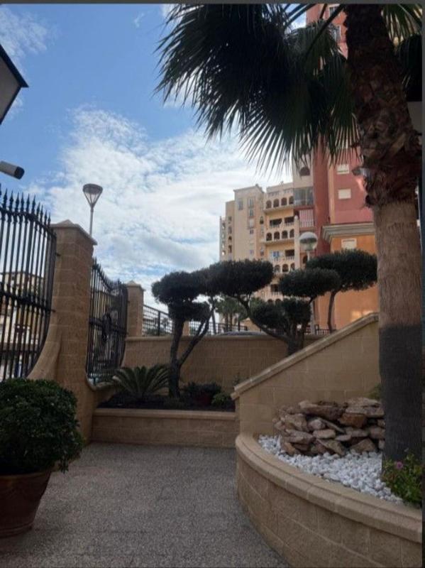 Penthouse sale in Beach of the Crazies , Torrevieja photo 3