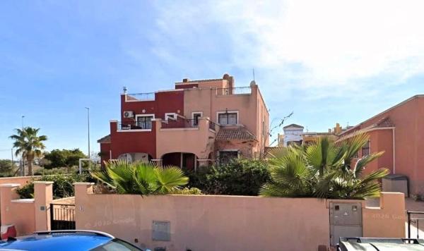Chalet adosado en Calle la Herrada, Los Montesinos photo 1