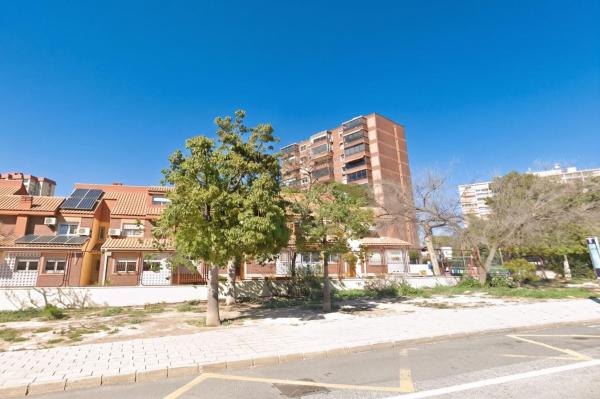 Продажа квартиры на Piso en Calle Trident, Cabo de las Huertas, Alicante / Alacant, Аликанте / Алакант
thumbnail 2