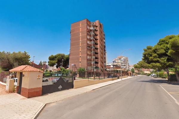Продажа квартиры на Piso en Calle Trident, Cabo de las Huertas, Alicante / Alacant, Аликанте / Алакант
thumbnail 3