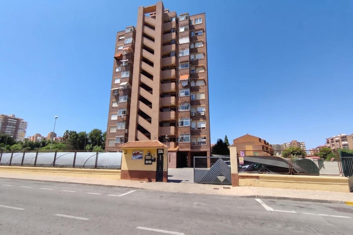 Sale of apartment in Piso en Calle Trident, Cabo de las Huertas, Alicante / Alacant, Alicante
photo 4