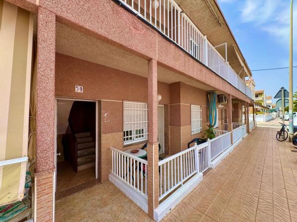 Sprzedaż mieszkania w Piso en Calle Elda, 59, Tamarit - Playa Lissa, Santa Pola, Santa Pola
photo 1