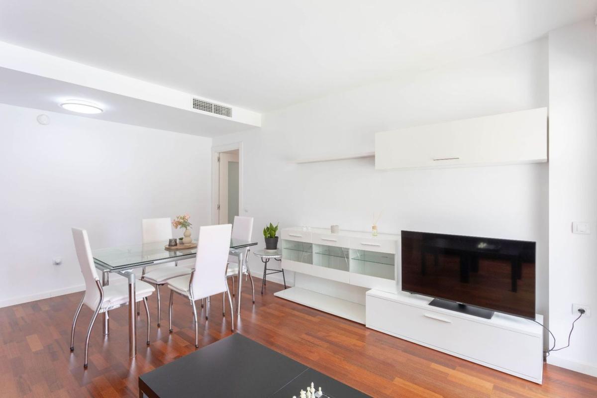 Venta de piso en Piso en Maestro José Garberí Serrano, PAU 5, Alicante / Alacant, Alicante / Alacant
photo 4