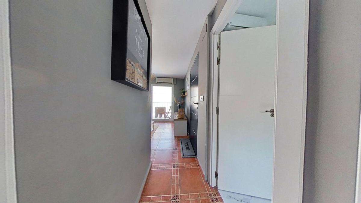 Sprzedaż mieszkania w Piso en Calle del Puerto Romano, 2, Gaspar Perrelló, Torrevieja, Torrevieja
photo 2