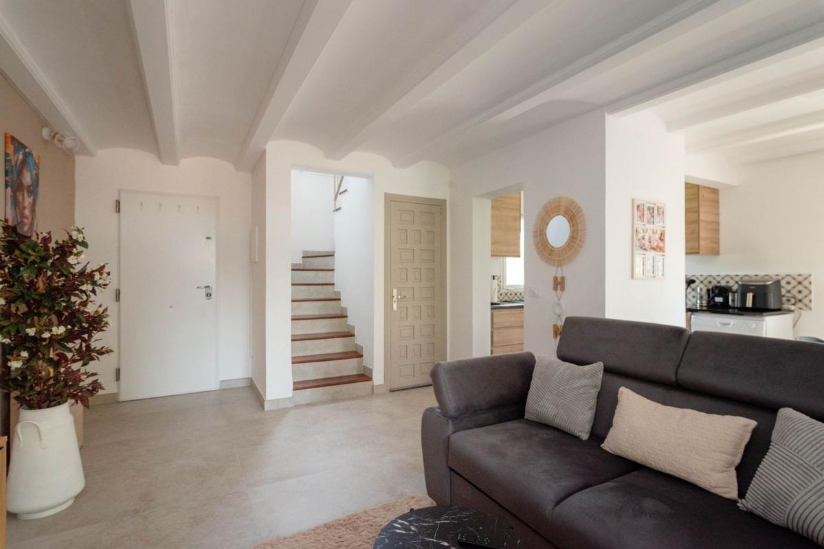 Sprzedaż szeregowego domku w  Chalet adosado en Calle Òliba, 19, El Palmar-Los Molinos, Denia , Dénia photo 2