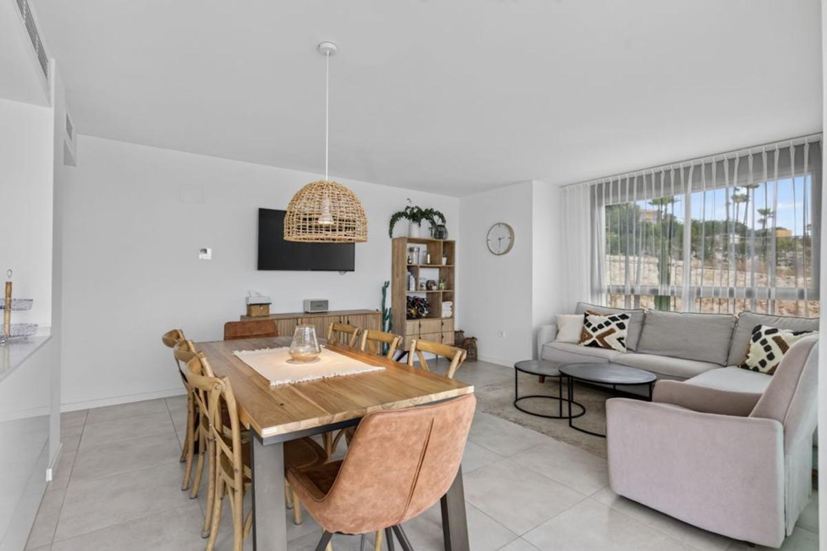 Продажа квартиры на Piso en Calle de Colombia, 7, Balcón de Finestrat-Terra Marina, Finestrat, Финестрат
 photo 5