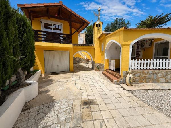 Chalet wolnostojący na sprzedaż w Casa o chalet en Partida El Runal, 8, Busot, Busot thumbnail 2