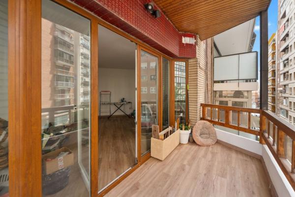 Sale of flat in center, Alicante
 photo 3
