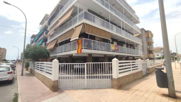 Venta de piso en Gran Playa, Santa Pola
photo 1