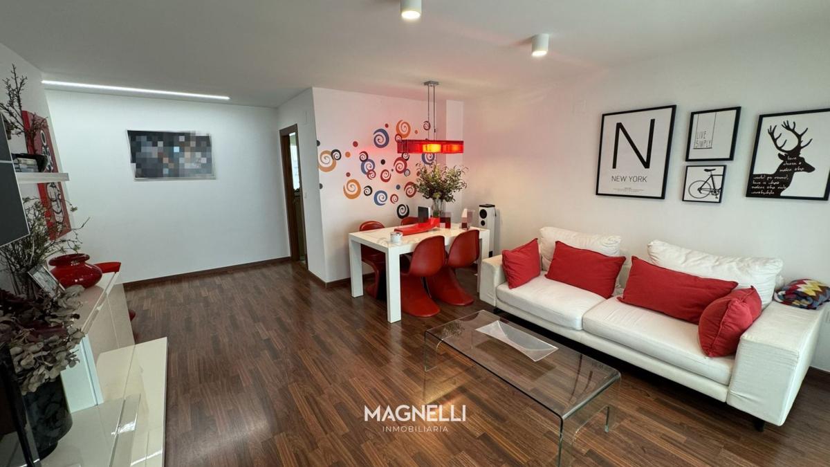 Продажа квартиры на Piso en Calle Poeta Zorrilla, Plaza de Toros - Avenida Chapí - Trinquete, Elda, Эльда
photo 5
