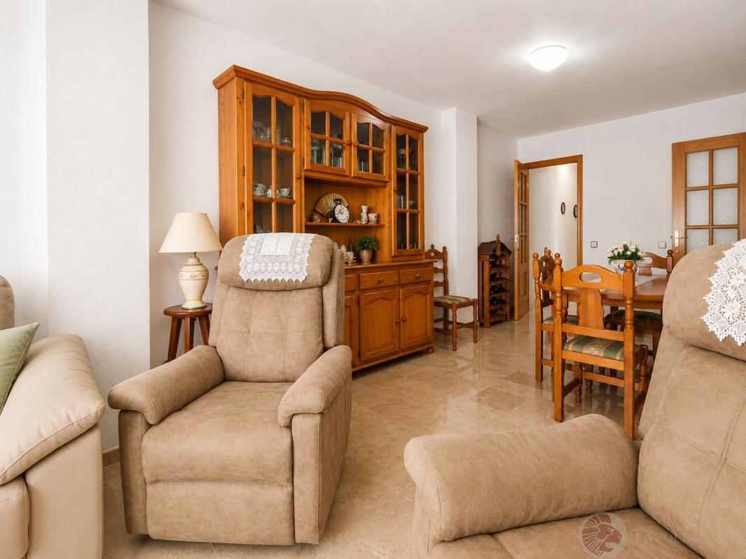 Продажа квартиры на Piso en Calle Miguel Alcaraz, Centro, Mutxamel, Мутхамель
 photo 4