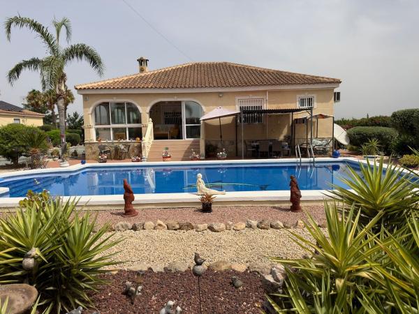 Casa o chalet independiente en Catral photo 1