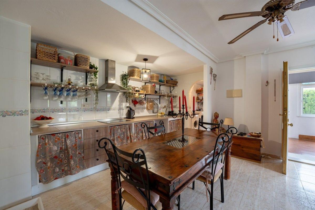 Продажа отдельного шале в Casa o chalet en Los Balcones - Los Altos del Edén, Torrevieja, Торревьеха photo 2