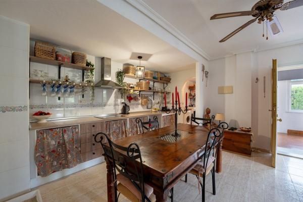 Independent chalet for sale in Casa o chalet en Los Balcones - Los Altos del Edén, Torrevieja, Torrevieja
thumbnail 2