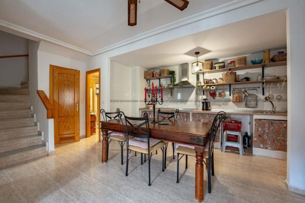 Independent chalet for sale in Casa o chalet en Los Balcones - Los Altos del Edén, Torrevieja, Torrevieja
 photo 4