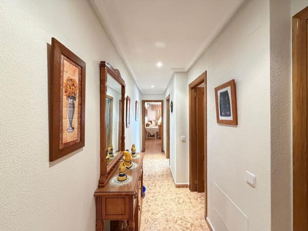Venta de piso en Piso en Calle Ramón Gallud, Playa del Cura, Torrevieja, Torrevieja
 photo 4
