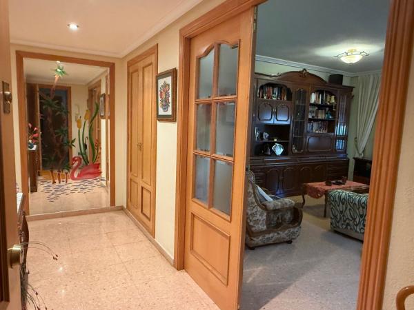 Venta de piso en Piso en Plaza d'Amèrica, 3, Campoamor, Alicante / Alacant, Alicante / Alacant
thumbnail 2