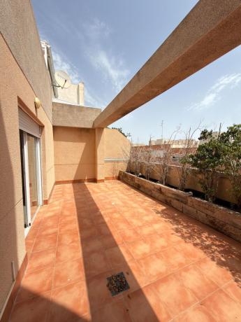 Дуплекс на продажу в Dúplex en Calle Beniarbeig, Garbinet - Parque de las Avenidas, Alicante / Alacant, Аликанте / Алакант photo 2