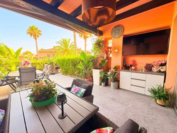 Chalet adosado en venta en Chalet adosado en Calle Atenas, Golf Bahía, Finestrat , Finestrat photo 1