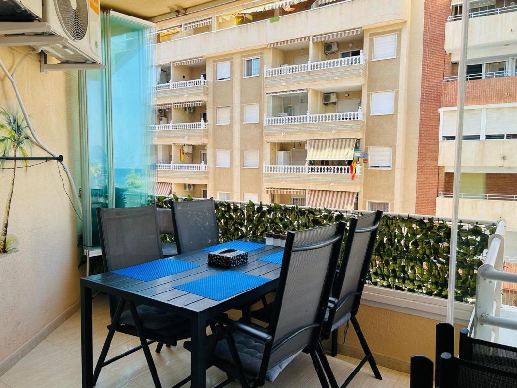 Sprzedaż mieszkania w Piso en Avenida de la Purisima, 24, Playa del Cura, Torrevieja, Torrevieja
 photo 3