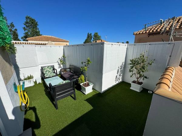 Duplex en venta en Dúplex en Calle Francisco Diez Martinez, La Siesta - El Salado - Torreta, Torrevieja, Torrevieja thumbnail 2