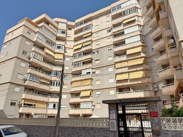 Продажа квартиры на Piso en Calle Joven Pura, 57, Nueva Torrevieja, Torrevieja, Торревьеха
photo 1