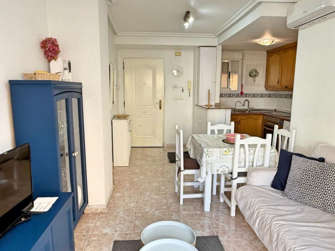 Продажа квартиры на Piso en Calle Joven Pura, 57, Nueva Torrevieja, Torrevieja, Торревьеха
photo 2