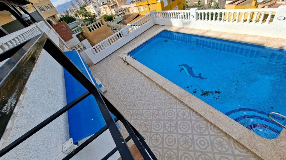 Sprzedaż szeregowego domku w Chalet adosado en Zona Sierra Helada, Benidorm , Benidorm photo 2