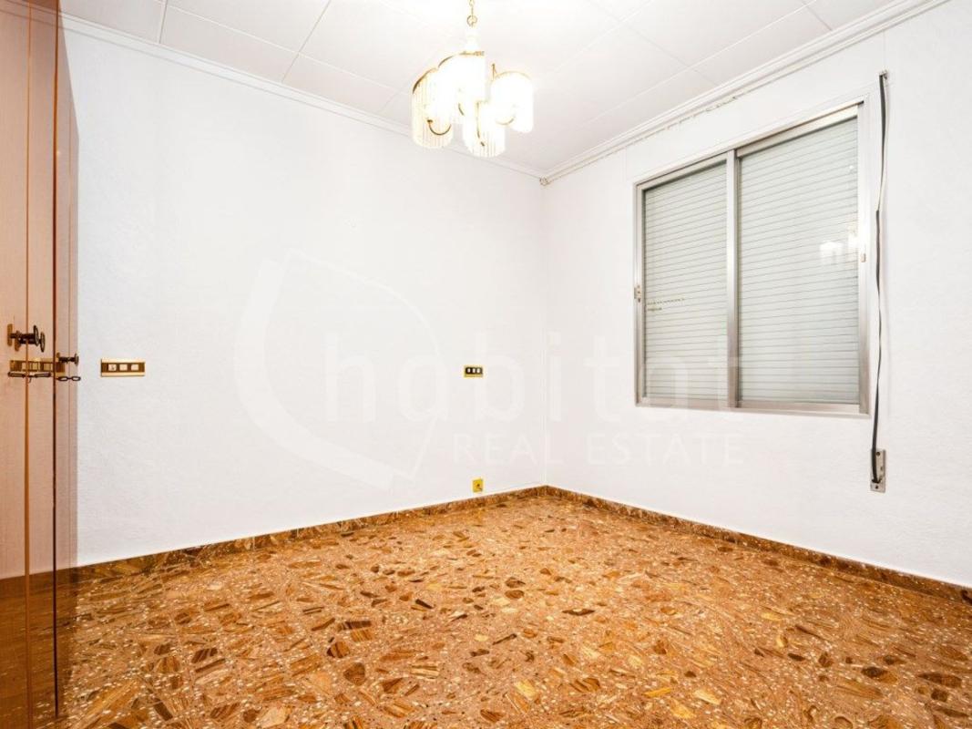 Недвижимость на продажу и в аренду в Испании photo 3