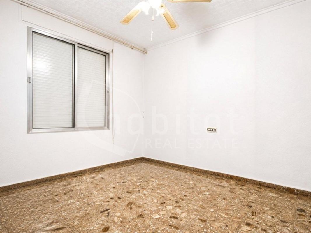 Недвижимость на продажу и в аренду в Испании photo 5
