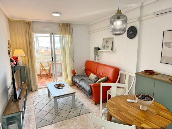 Продажа квартиры на Piso en Calle Joven Pura, 55, Nueva Torrevieja, Torrevieja, Торревьеха
thumbnail 2