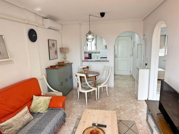 Продажа квартиры на Piso en Calle Joven Pura, 55, Nueva Torrevieja, Torrevieja, Торревьеха
thumbnail 3