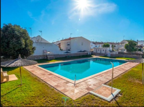 Дуплекс на продажу в Dúplex en Calas Blancas, Nueva Torrevieja, Torrevieja, Торревьеха photo 1