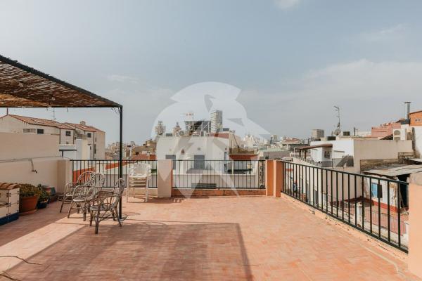 Mieszkanie na sprzedaż w Piso en Calle Argensola, Casco Histórico-Santa Cruz, Alicante / Alacant, Alicante / Alacant thumbnail 2