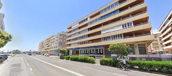 Venta de piso en El Acequión - Los Náufragos, Torrevieja
 photo 2
