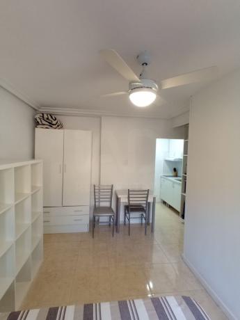 Venta de piso en Piso en San Blas, Alicante / Alacant, Alicante / Alacant
photo 1