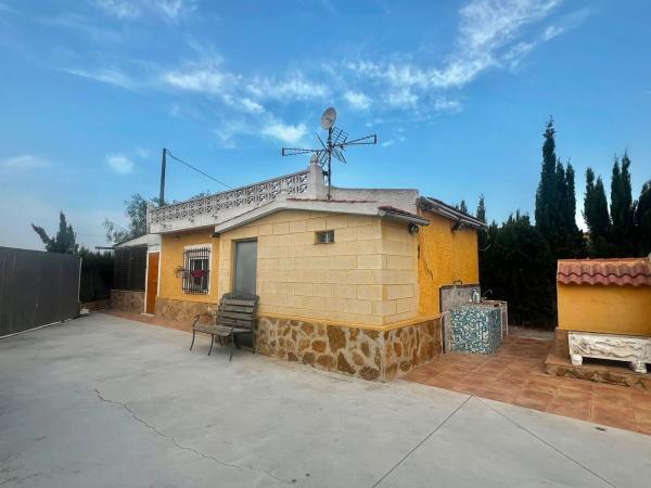 Finca rustykalna na sprzedaż w  Finca rústica en La Marina, Elche / Elx , Elche / Elx photo 1
