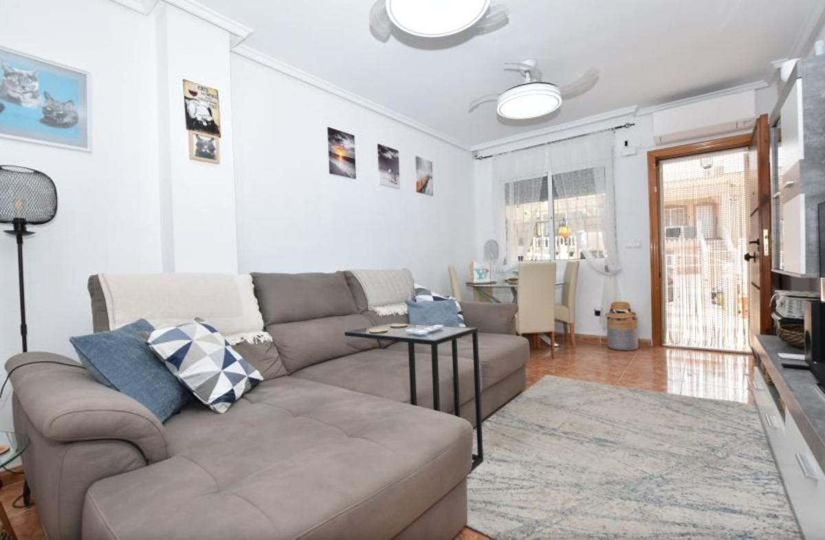Продажа таунхауса в  Chalet adosado en Algorfa , Алгорфа photo 5